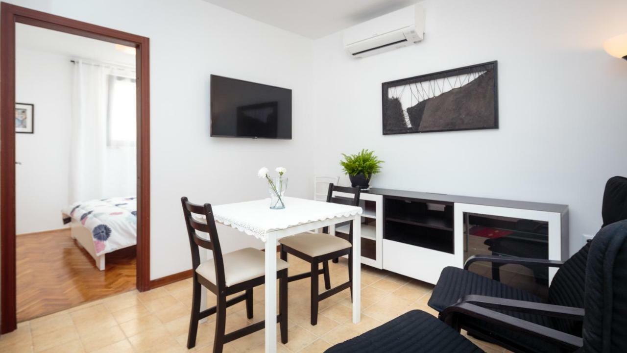 Apartments C52 Ρόβινι Εξωτερικό φωτογραφία