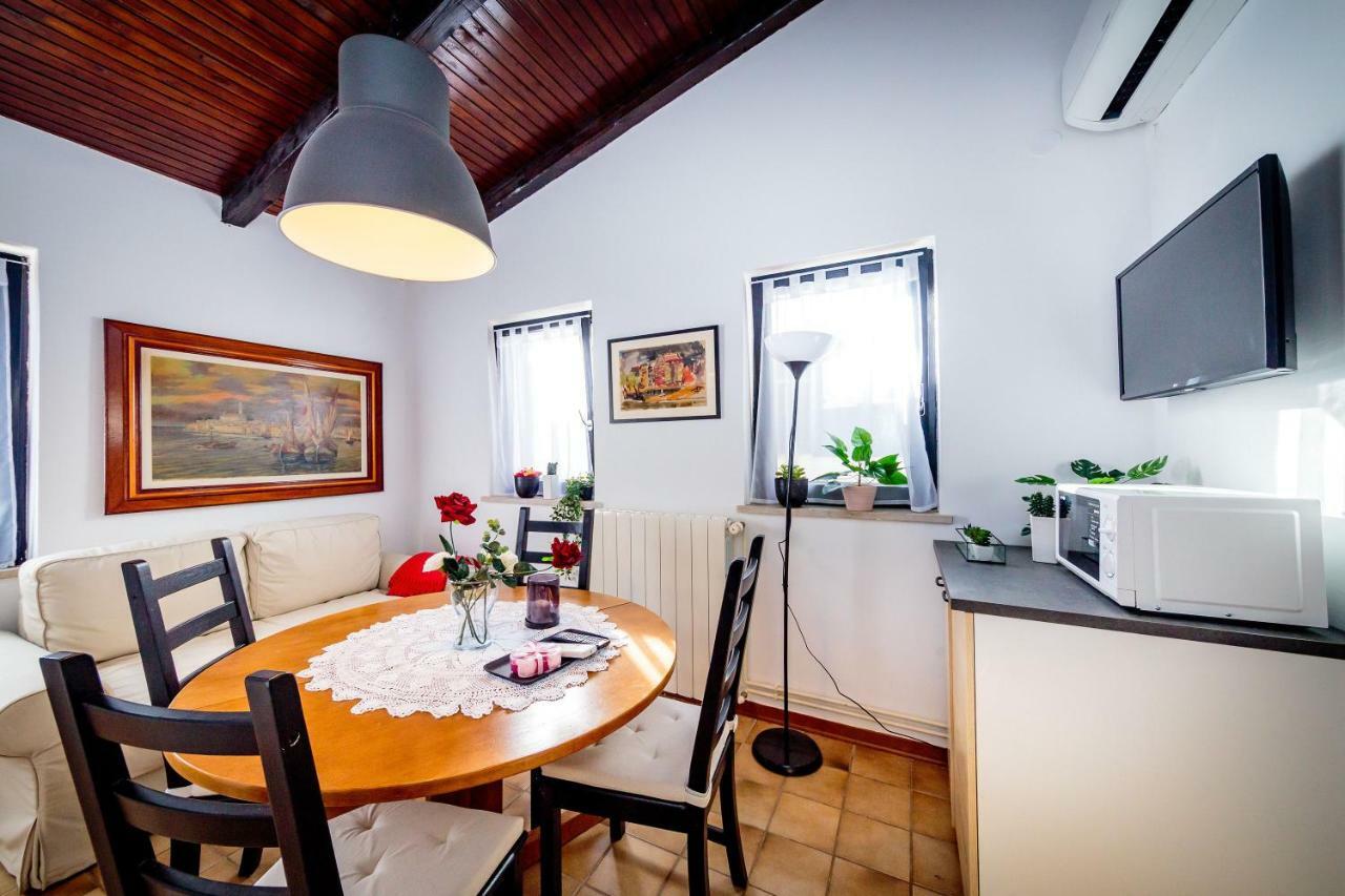 Apartments C52 Ρόβινι Εξωτερικό φωτογραφία